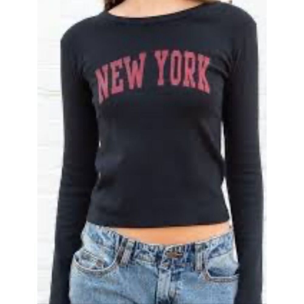 Brandy Melville Crew Neck LS Shirt